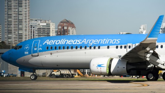 Guillermo Dietrich aseguró que "hay cero posibilidades de privatización de Aerolíneas Argentinas"