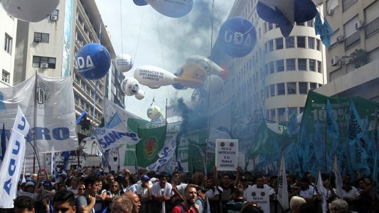 Marcha de la CGT: incidentes en la desconcentración del acto