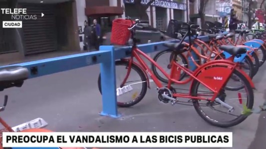Preocupa el vandalismo y robo de piezas de bicicletas públicas