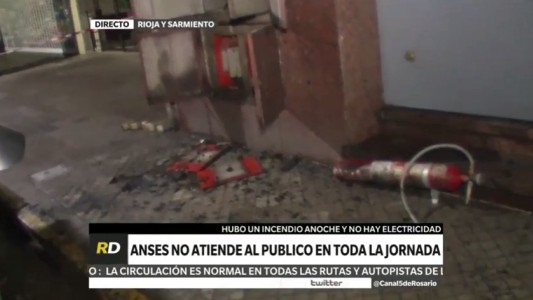 La delegación centro de Anses no atiende al público por un importante incendio ocurrido en la madrugada