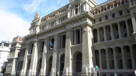 La Corte Suprema dispuso un aumento del 10 por ciento en los haberes para todas las categorías del escalafón judicial