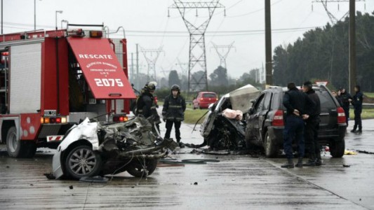Sorrento y Provincias Unidas: continúa la búsqueda del tercer conductor que desató el trágico accidente del domingo