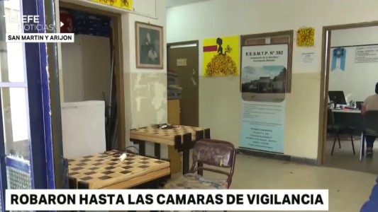 Robaron en una escuela de zona sur y se llevaron hasta las cámaras de videovigilancia