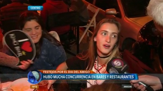 Festejos del día del amigo: mucha concurrencia en bares y restaurantes