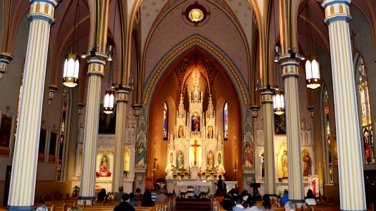 Tras la renuncia a los fondos del Estado, se podrá aportar a la Iglesia a través de cuotas escolares