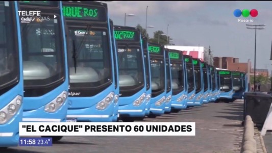 Presentaron los nuevos colectivos "El Cacique"