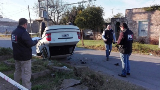 Accidente fatal en zona sur: una nena murió y su hermano resultó herido en el choque de dos automóviles