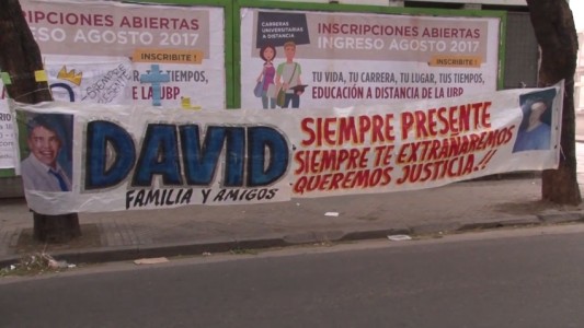 Familiares de David Peralta reclaman avances en la investigación por la muerte del joven
