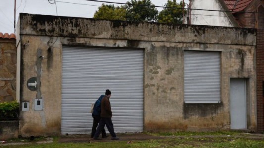 Villa Gobernador Gálvez: asaltaron el depósito de una pañalera y se llevaron mercadería por 170 mil pesos