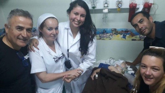 Policías le salvaron la vida a un nene de 2 años que había caído en una pileta