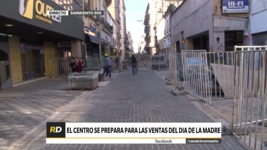 El centro se prepara para las ventas por el Día de la Madre