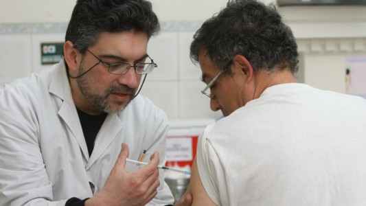 Suman un nuevo centro para vacunarse contra la fiebre amarilla