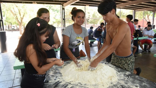Se realizó el tradicional encuentro pizzero en el Parque del Mercado