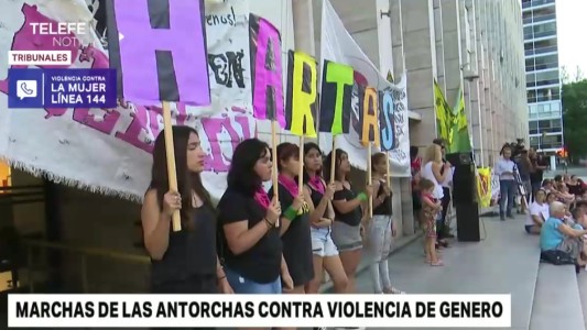 Marcha de antorchas por la emergencia nacional en violencia de género
