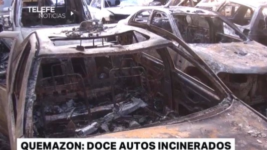 Vélez Sársfield al 6900: incendiaron doce autos dentro de un taller