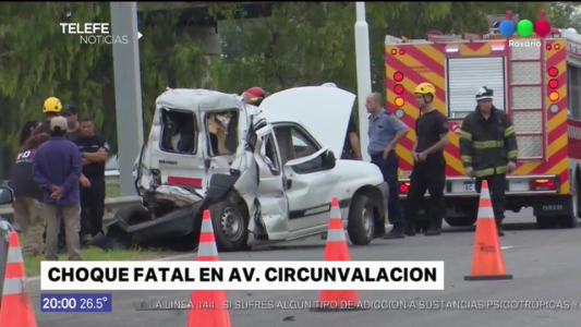 Accidente fatal en Circunvalación: una automovilista murió tras chocar con un camión