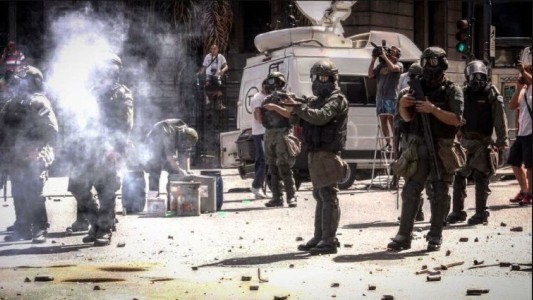 Reforma previsional: tensión, levantamiento de sesión e incidentes en el Congreso