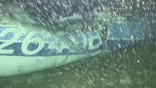 Fracasó el primer intento de rescatar el cuerpo del avión que llevaba a Emiliano Sala