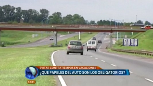 Modo vacaciones: qué papeles son obligatorios a la hora de viajar en vehículo propio