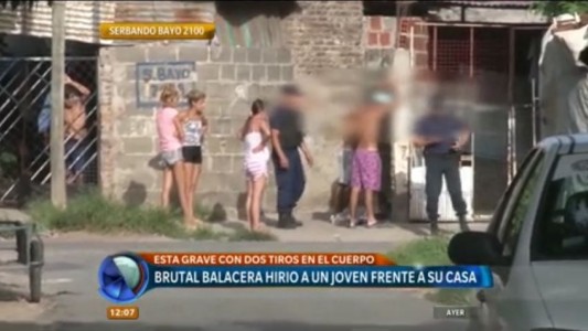 Un joven está grave luego de recibir dos disparos en una balacera