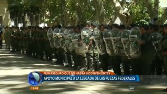 Fein manifestó su apoyo a la llegada de las fuerzas federales
