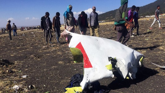 Cayó un avión en Etiopía y dejó un saldo fatal de 157 muertos