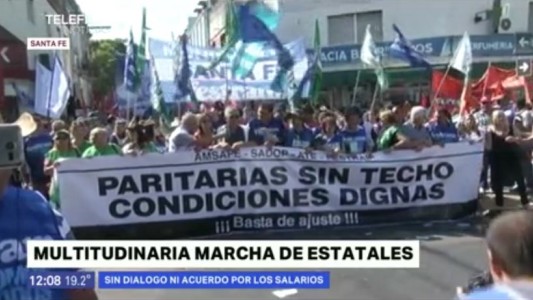 Santa Fe: marcha multitudinaria de estatales