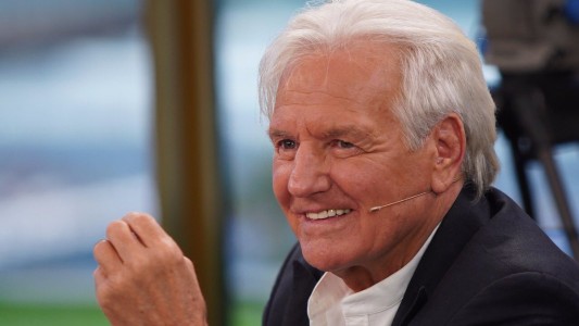 Sergio Denis se encuentra en estado delicado tras caer de un escenario