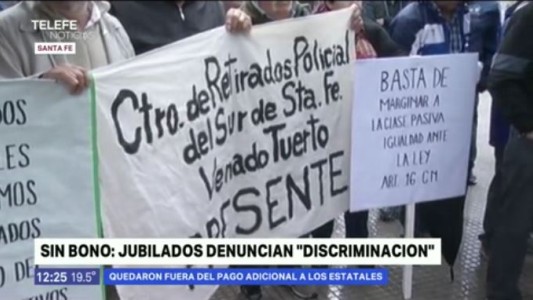 Santa Fe: jubilados reclamaron el bono que provincia otorgó a activos