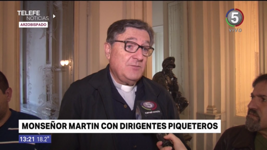 Monseñor Martín se reunió con líderes piqueteros en el Arzobispado