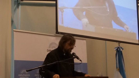 El padre "Pepe" Di Paola polémico en el debate: "Aborto es FMI y FMI es aborto"