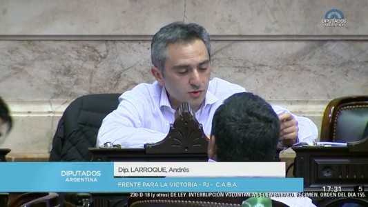 Debate por el aborto legal: Larroque compartió una carta escrita por Julio De Vido desde la cárcel