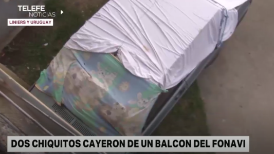 Dos nenes cayeron de un balcón del primer piso en un Fonavi