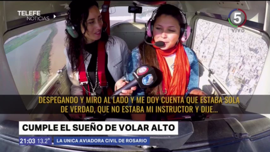 Una chica en el aire: Marianela, la única aviadora civil de Rosario