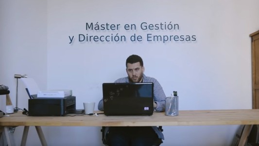 #ContrataAMiPadre: hizo un increíble video para ayudar a su papá a conseguir trabajo y se volvió viral