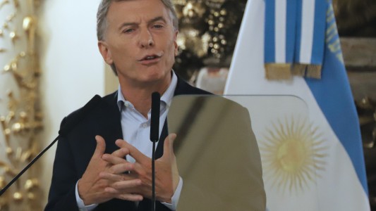 Macri admitió ante empresarios que este "es un momento de incertidumbre política"