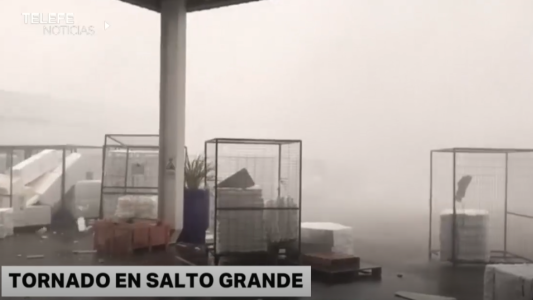 Una “cola de tornado” pasó por Salto Grande y ocasionó destrozos