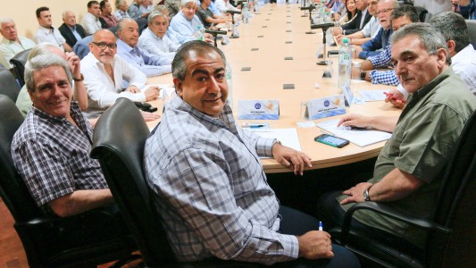 El Gobierno convocó a la CGT a una reunión en la Casa Rosada