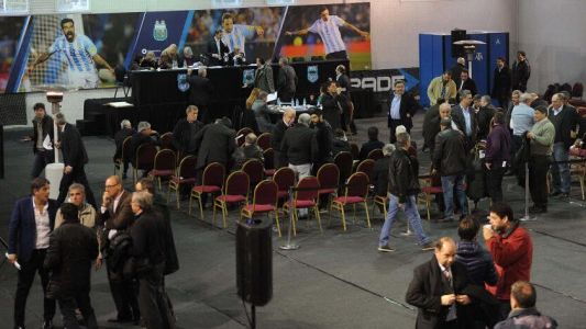 Finalmente, la AFA aprobó la creación de la "Superliga Profesional del Fútbol Argentino"