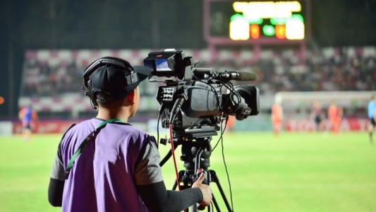 Clubes de Primera División rechazaron la oferta económica de Turner y Fox para la televisación del fútbol