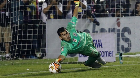 Héroe argentino en México: Guzmán atajó todos los penales y le dio el campeonato a Tigres