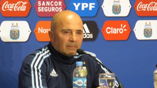 Sampaoli: "El único titular de Argentina hoy es Messi; los demás serán analizados y evaluados"