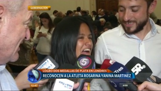 Reconocen a la atleta rosarina Yanina Martinez
