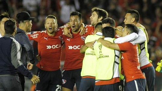 Independiente le ganó a Libertad  3-1 y clasificó a la final de la Copa Sudamericana