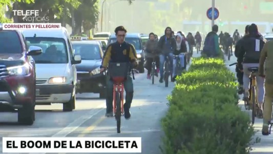 En bici por la ciudad: el transporte de dos ruedas gana cada vez más adeptos