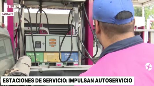Crisis en las estaciones: ¿Podría volverse al autoservicio de combustibles?