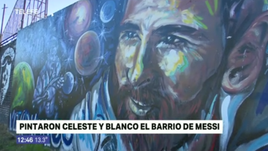 Rumbo a Rusia 2018: pintaron de celeste y blanco el barrio de Messi