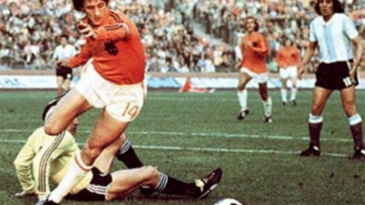 Hubo una vez... que Argentina no ganó los primeros dos partidos y clasificó