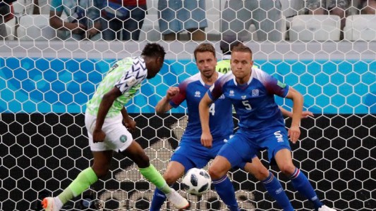 Nigeria le ganó a Islandia y le da un respiro a Argentina