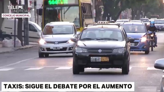 Los taxistas vuelven al Concejo para pedir un aumento de la tarifa